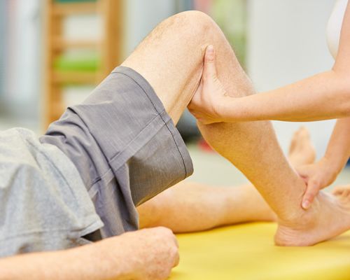 Anwendung Manuelle Therapie - Physiotherapie Aedtner